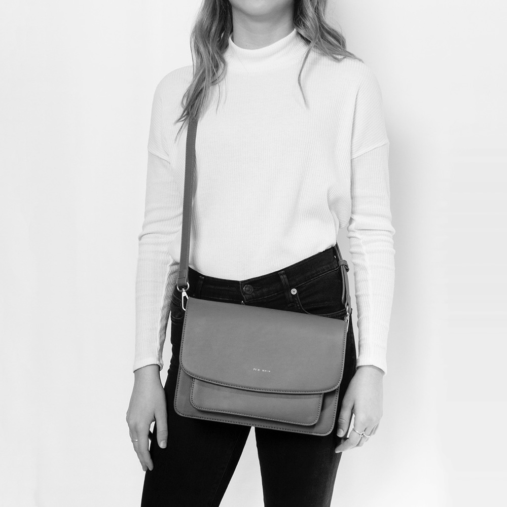 Pixie Mood Zoe Crossbody in Black